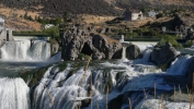 PICTURES/Shoshone Falls - Idaho/t_Falls12.JPG